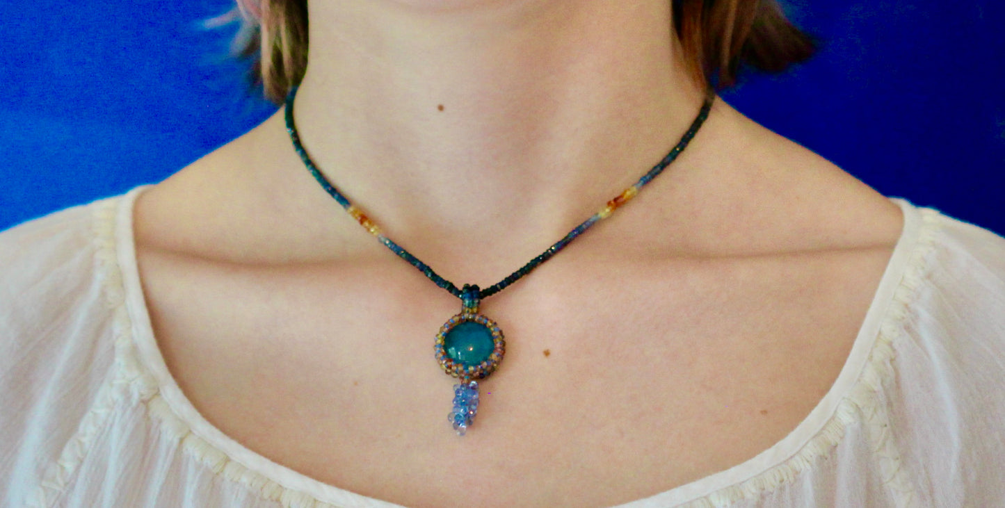CaerMeto Pendant & Necklace