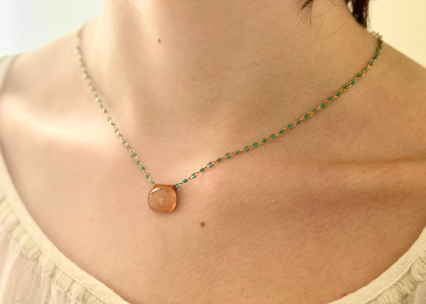 Aeris Peach Moonstone Cushion Necklace