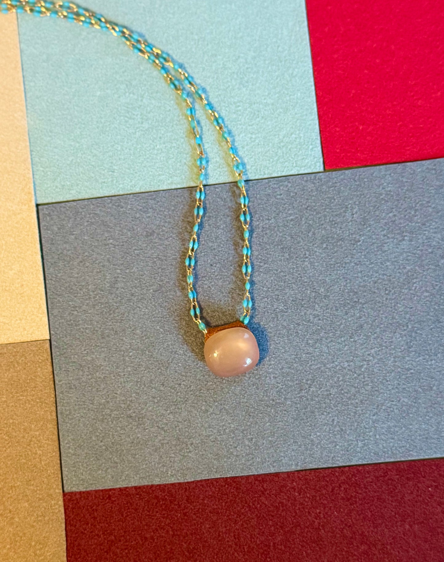 Aeris Peach Moonstone Cushion Necklace