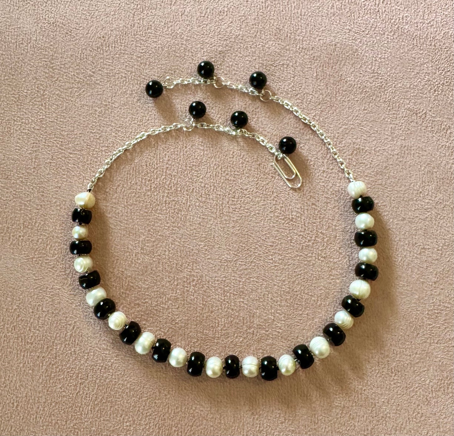Ivory Noir Necklace